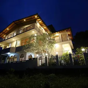 Hillcrest Hotel